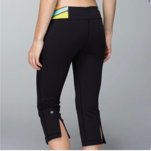 Lululemon Gather and Crow Cropped Leggings‎ 4